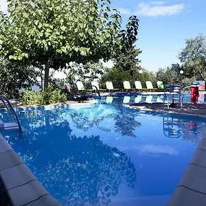 Dafnoudi Aparthotel