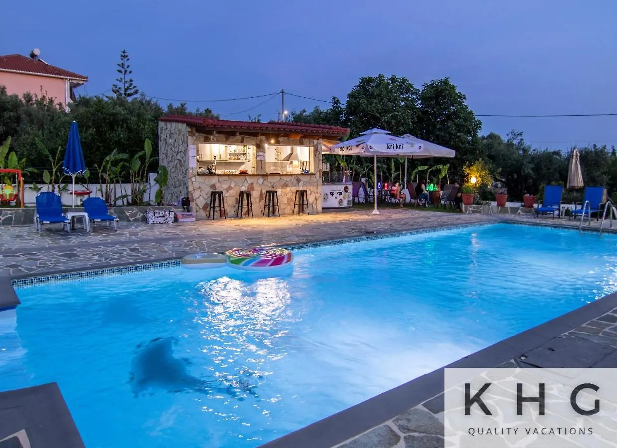 Ξενοδοχείο με διαμερίσματα Jovanna Studios In The Nature With Pool! Μουσάτα